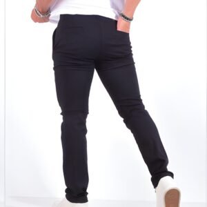 PANTALON CHINO DE GABARDINA NEGRO