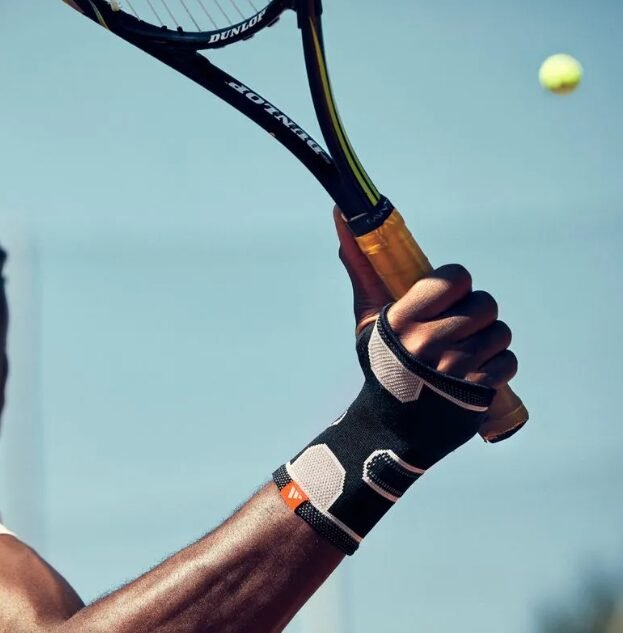 MUÑEQUERA ADIDAS DE COMPRESION - Image 4