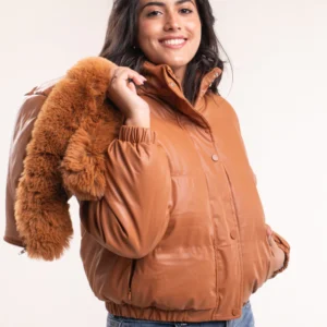 CAMPERA PUFFER CAPUCHA DESMONTABLE